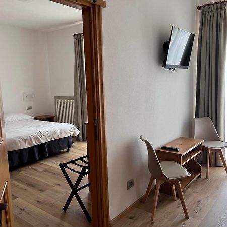 Hotel Albergo Dolomiti San Vito di Cadore Luaran gambar