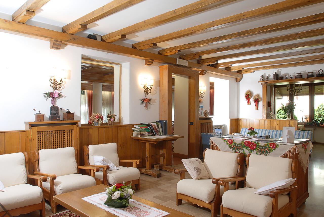 Hotel Albergo Dolomiti San Vito di Cadore Luaran gambar