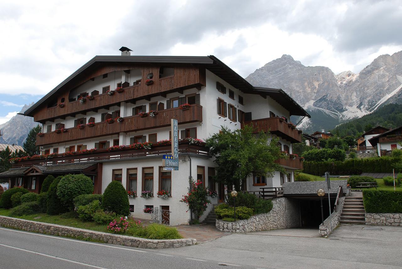 Hotel Albergo Dolomiti San Vito di Cadore Luaran gambar