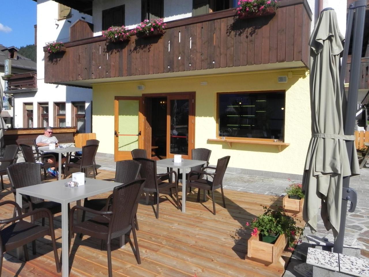 Hotel Albergo Dolomiti San Vito di Cadore Luaran gambar